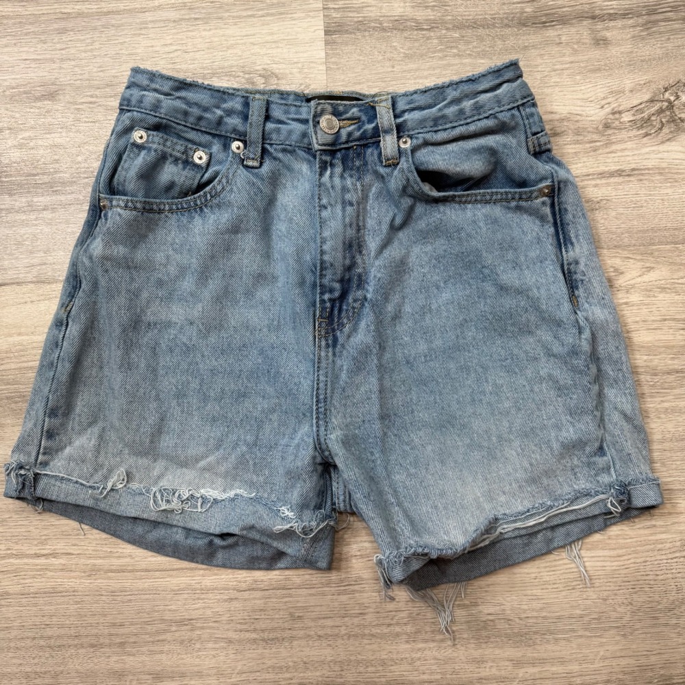 WHITE FOX Denim Cutoff Shorts Light Wash Distressed Raw Hem Womens Size S